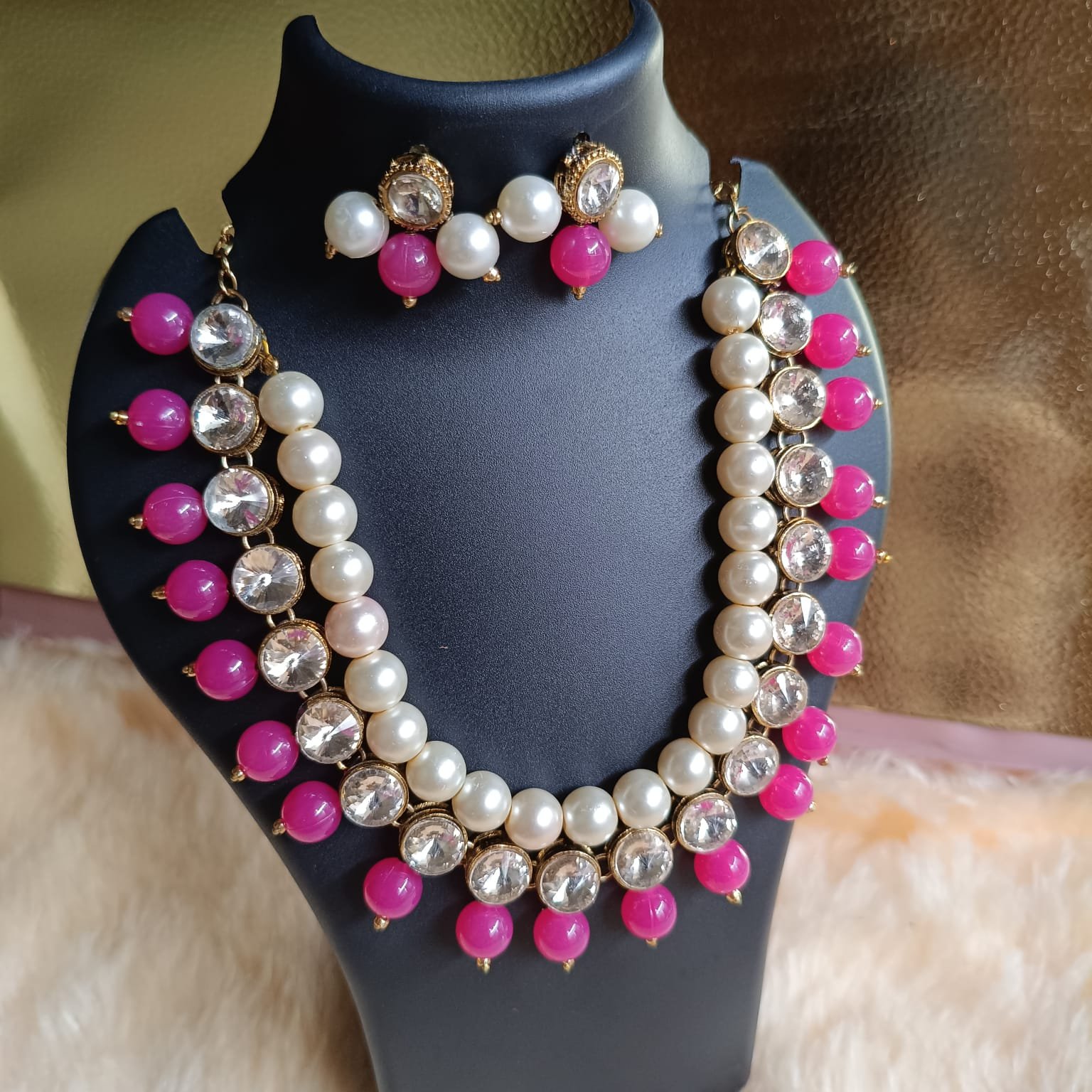 Red Beads Kundan Necklace